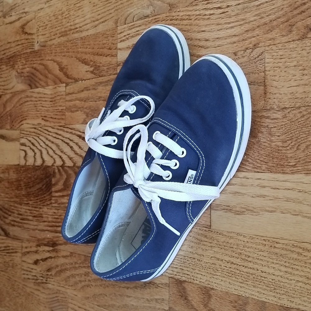 (7½) VANS Low Rise Streetwear Casual Skateboard Minimalist Trendy Dorm Ready